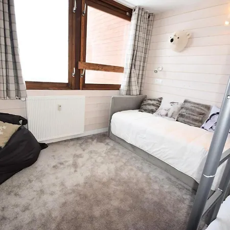 Apartment Le Mont Blanc - 2 Pieces Pour 5 Personnes 854 *